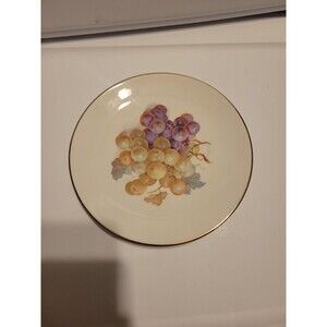 Schumann Arzberg  Bavaria 7 1/2" Fruit Plate Gold Trim-Grapes, Vintage, Germany